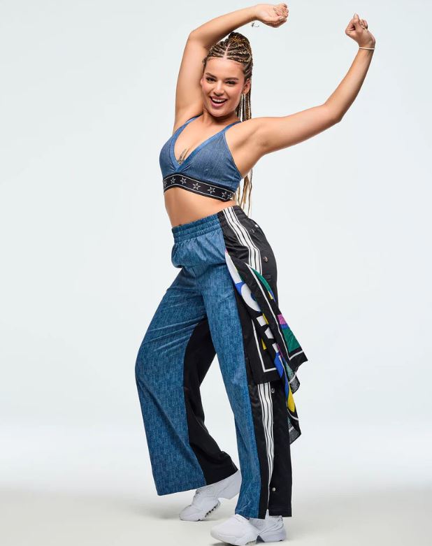 z3a000296-zumba-2